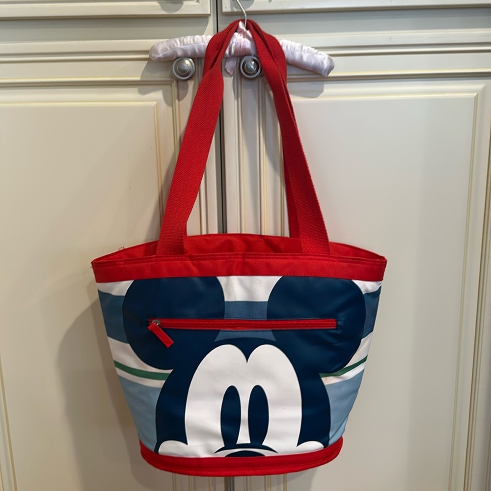 Mickey Mouse insulated tote bag